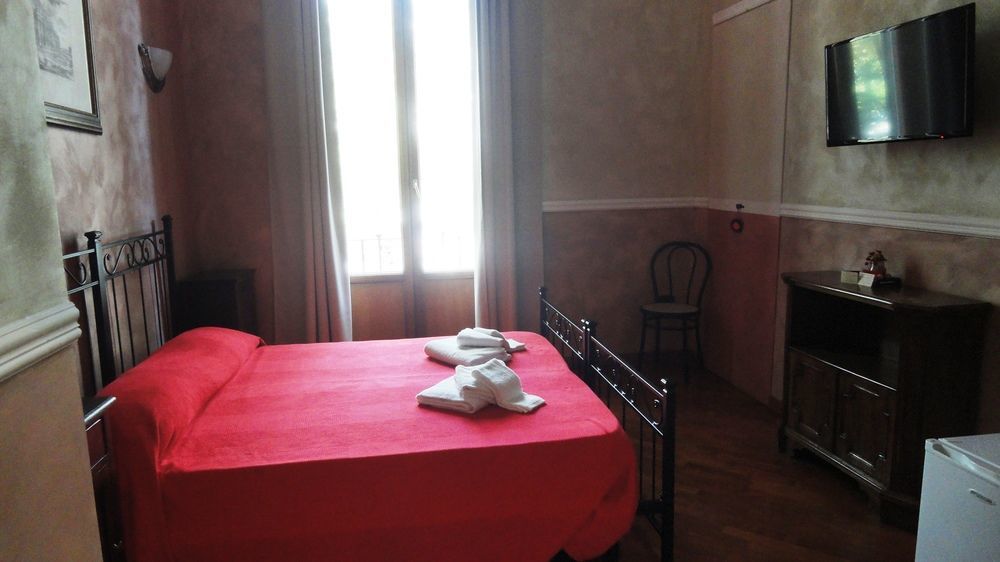B&B Giovine Italia Рим Екстериор снимка